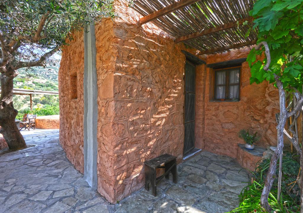 Aspros Potamos Aparthotel มากรีเยียลอส ภายนอก รูปภาพ
